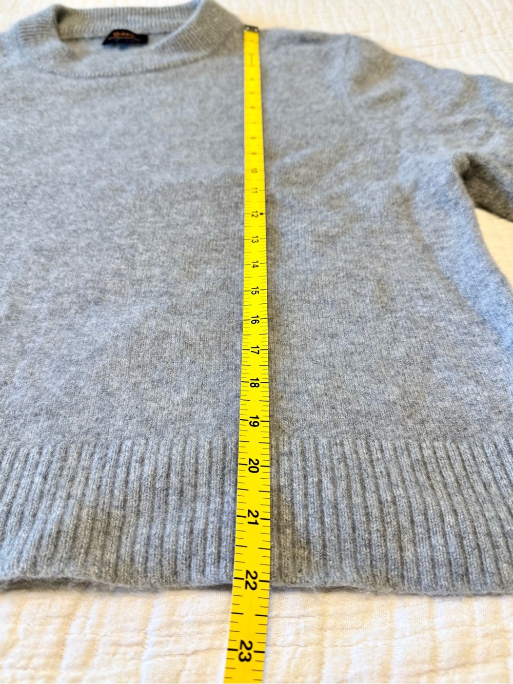 Quince Mongolian Cashmere Oversized Crewneck Sweater, size Large - Picture 10 of 11
